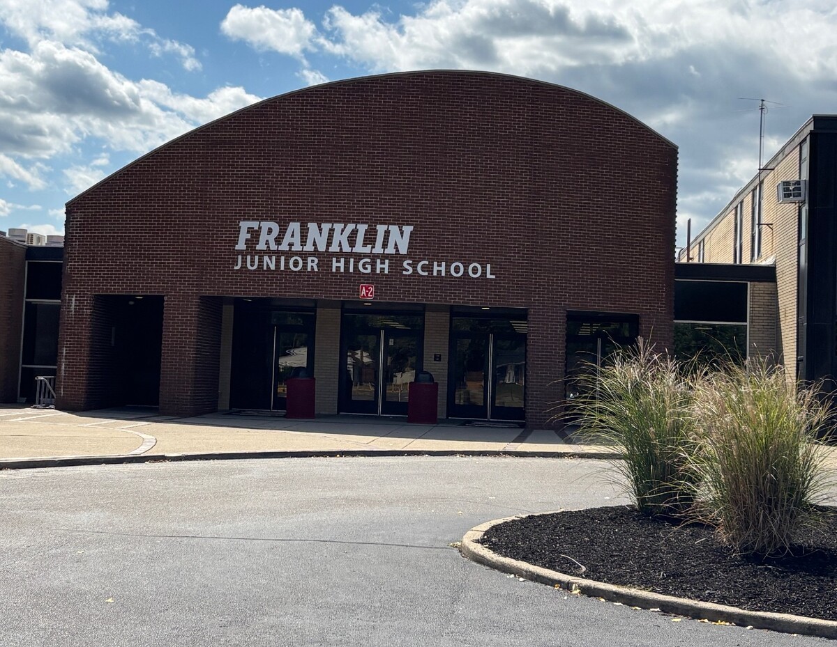 Franklin Junior High School building